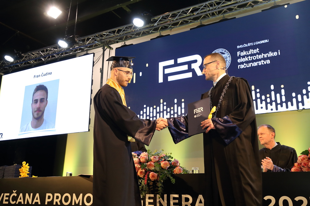 2022 12 03 FERprom2 234