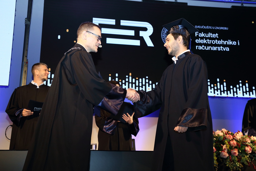 2023 12 10 FERprom2 106