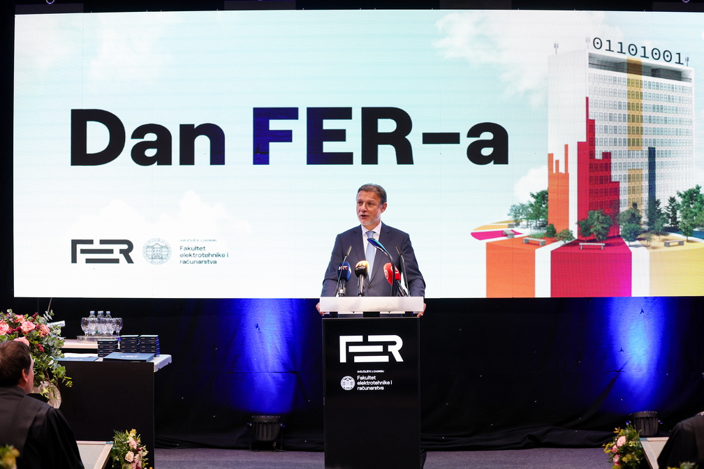FER049 221124