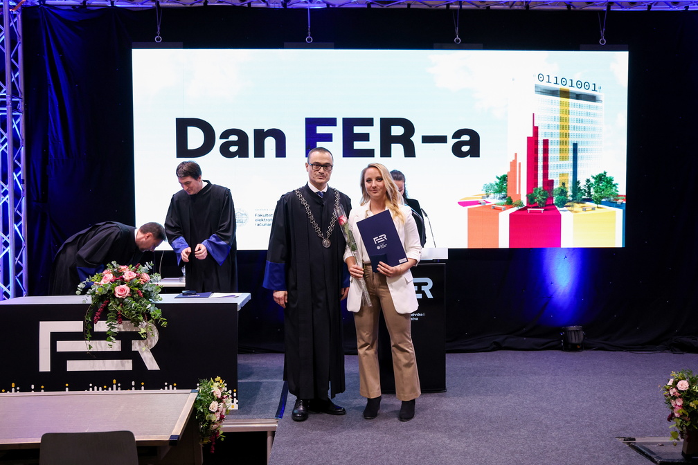 FER120 221124