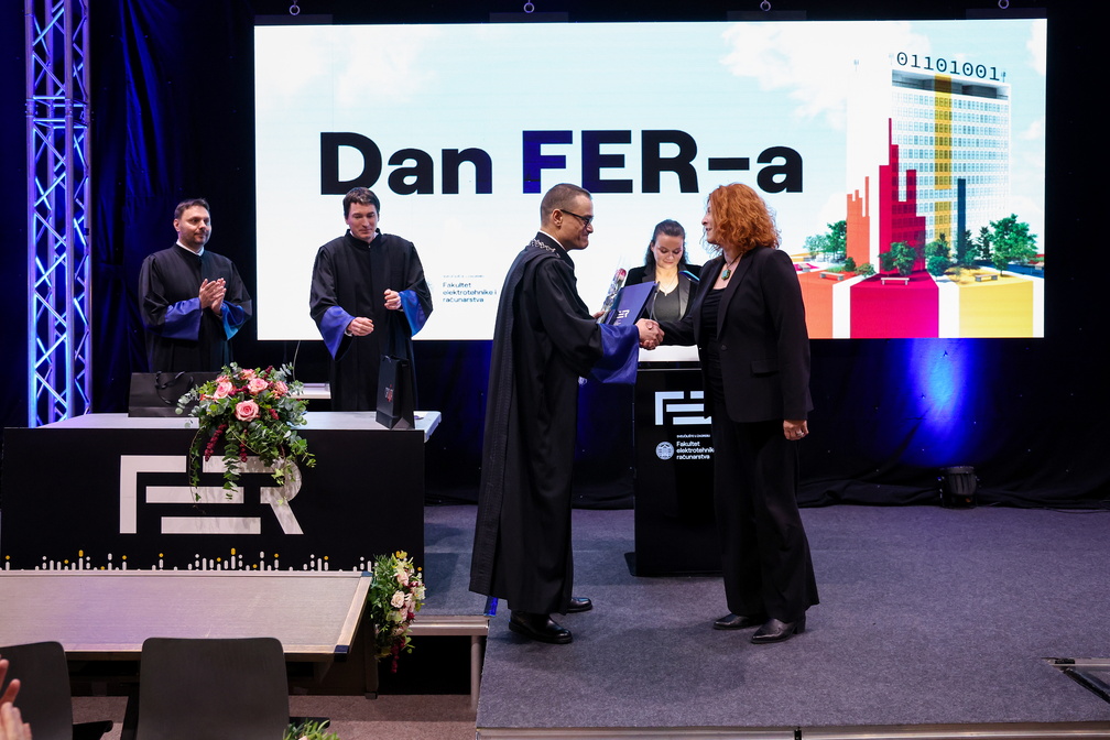 FER124 221124