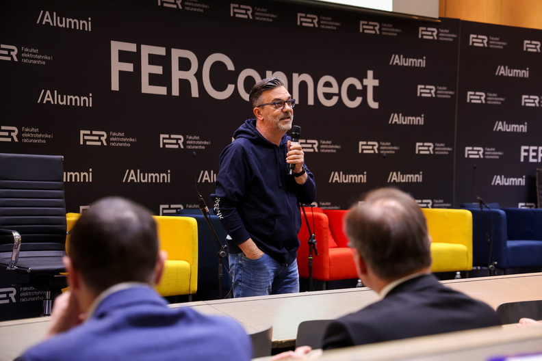 FERConnect047 8425
