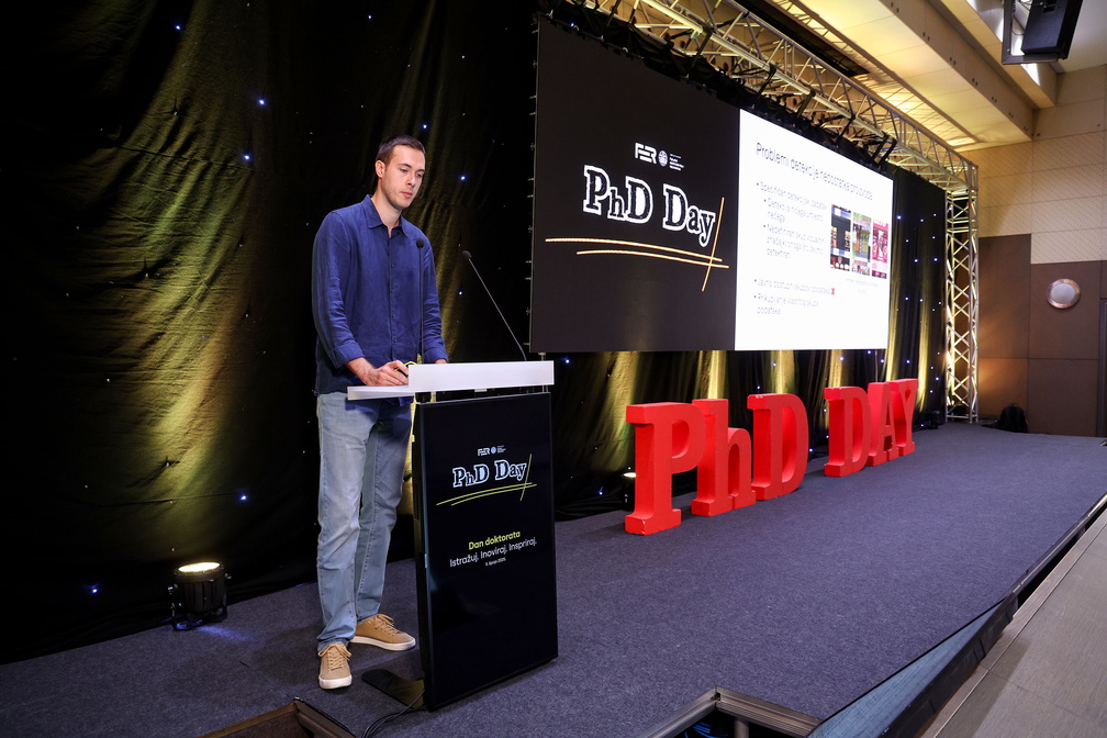 FER PhD150 5625
