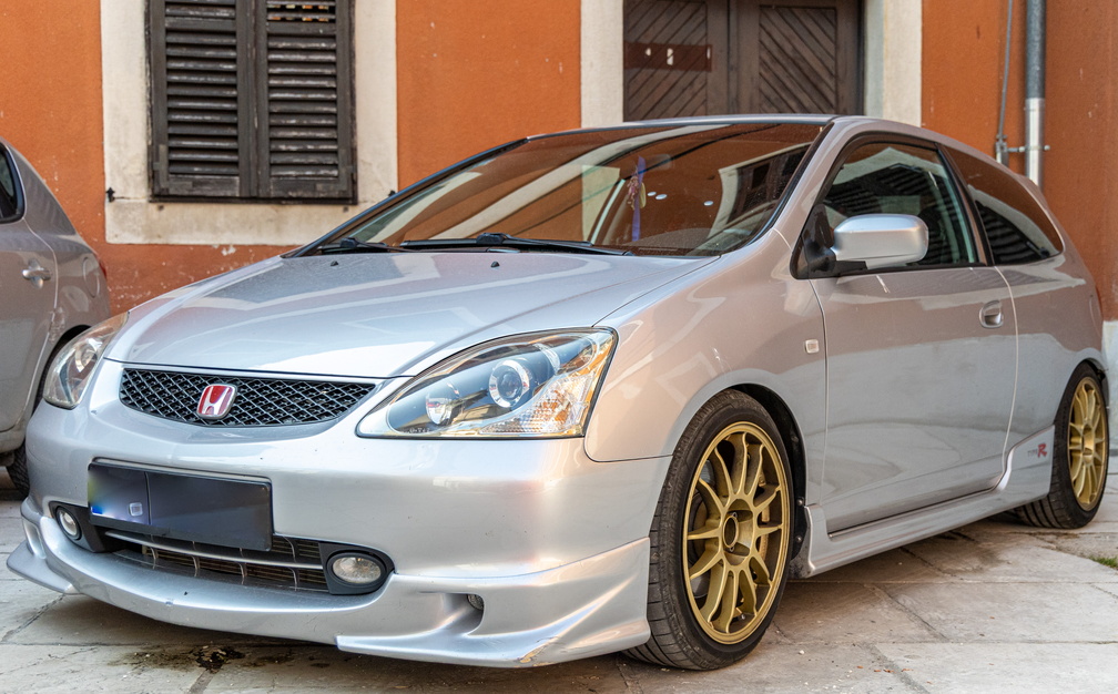  MG 9585